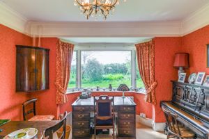 Dining room- click for photo gallery